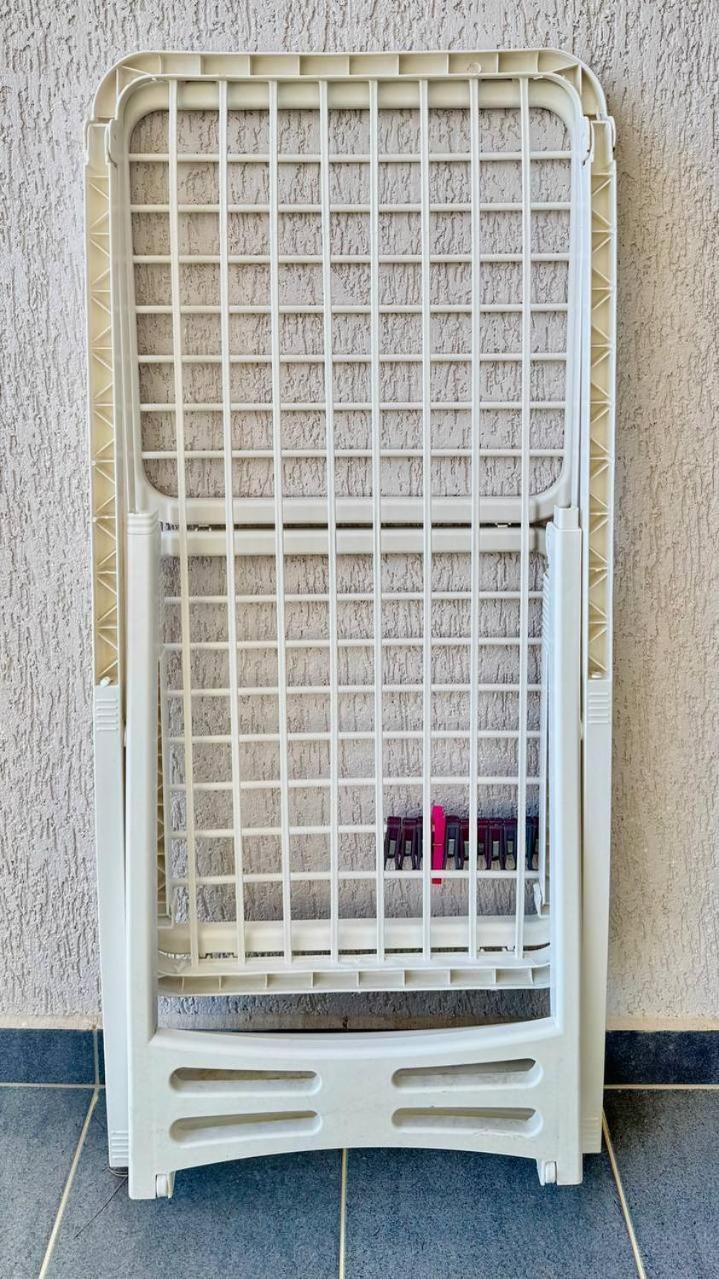 4 Seasons Sea View Apartment ساراندا المظهر الخارجي الصورة