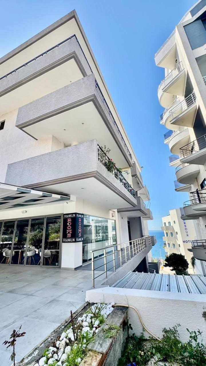 4 Seasons Sea View Apartment ساراندا المظهر الخارجي الصورة