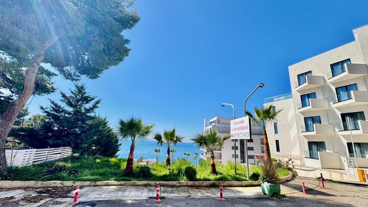 4 Seasons Sea View Apartment ساراندا المظهر الخارجي الصورة