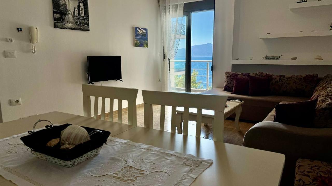 4 Seasons Sea View Apartment ساراندا المظهر الخارجي الصورة